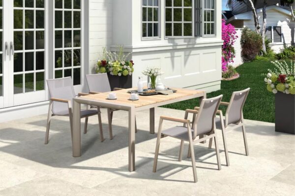 Outdoor Table and Chair